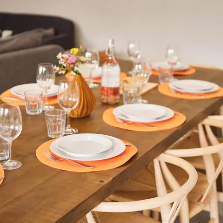 Montemboeuf, 5 Pieces, 8 Personnes - Fr-1-653-38 * Montembœuf